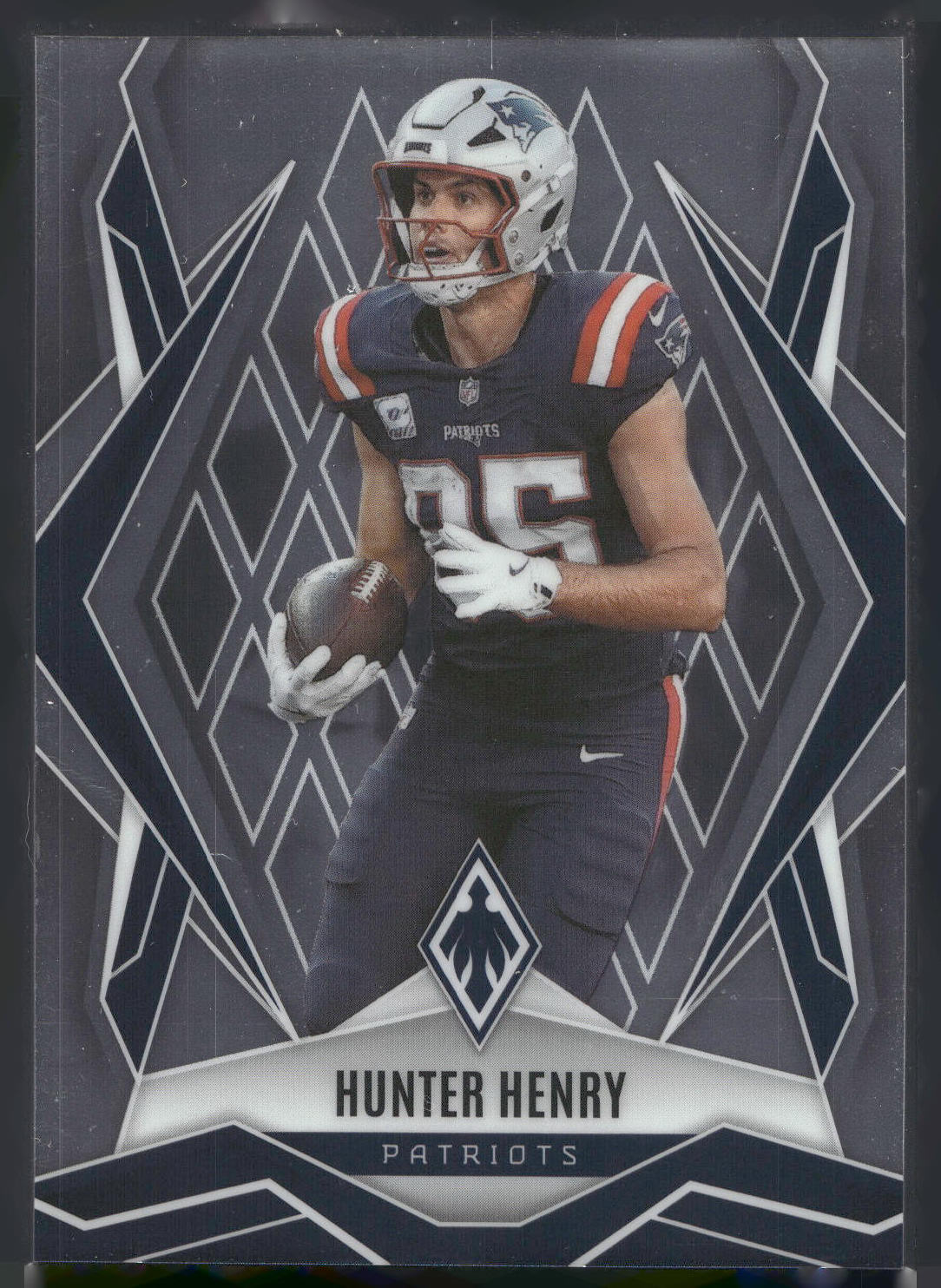 2025 Panini Phoenix #97 Hunter Henry