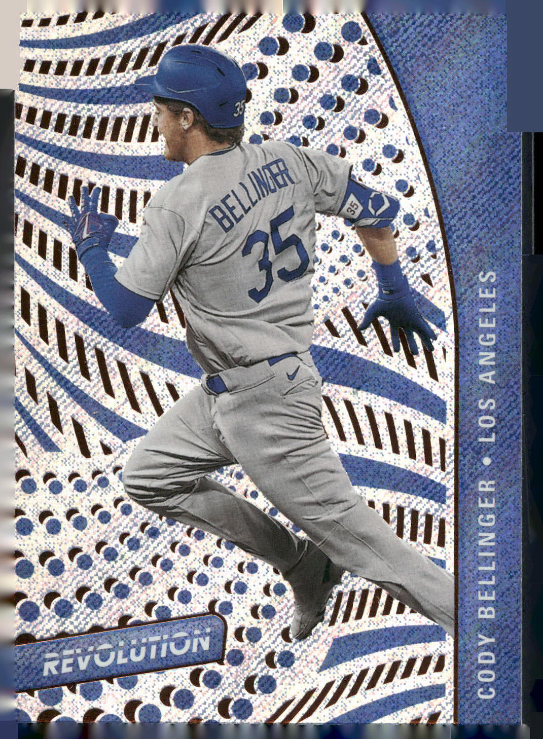 2021 Panini Chronicles #52 Cody Bellinger Revolution Fractal