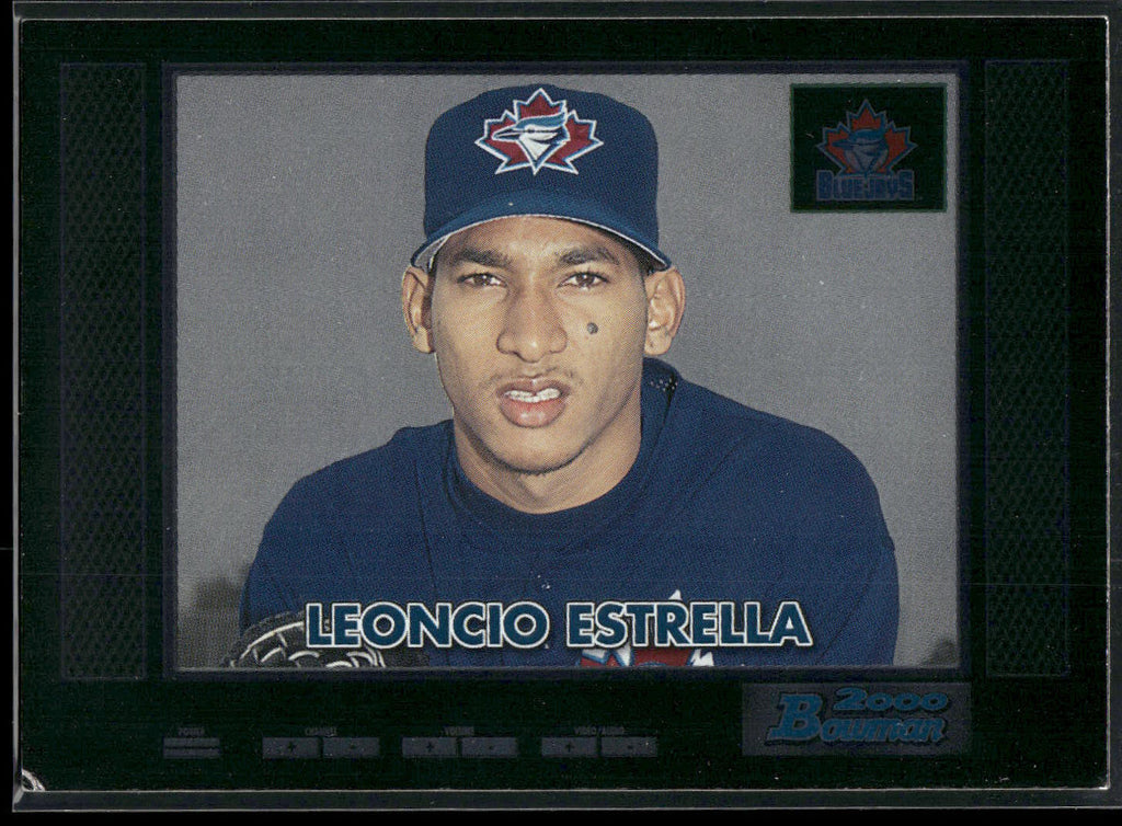 2000 Bowman #272 Leo Estrella Retro/Future
