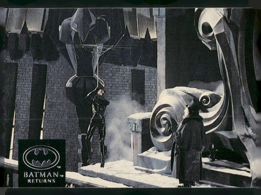 1992 Stadium Club Batman Returns #23 Penguin & Catwomen