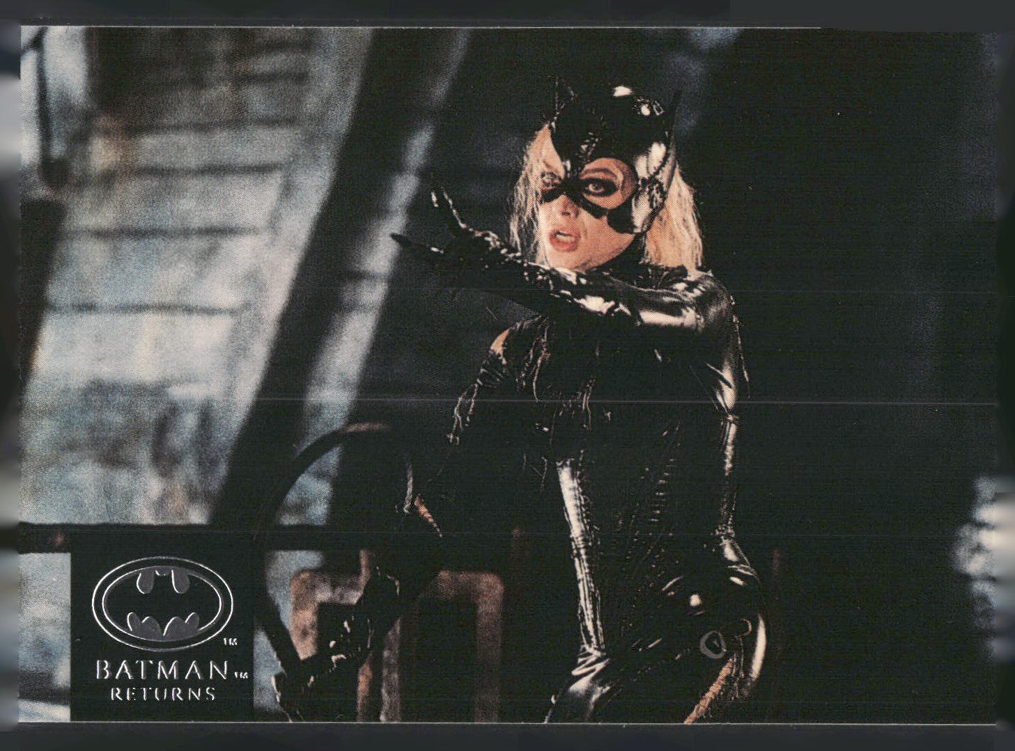 1992 Stadium Club Batman Returns #16 Catwomen