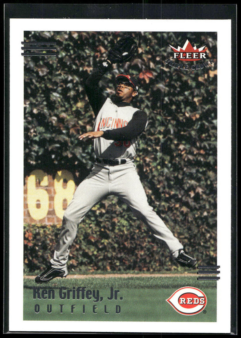 2002 Fleer Triple Crown #3 Ken Griffey Jr.