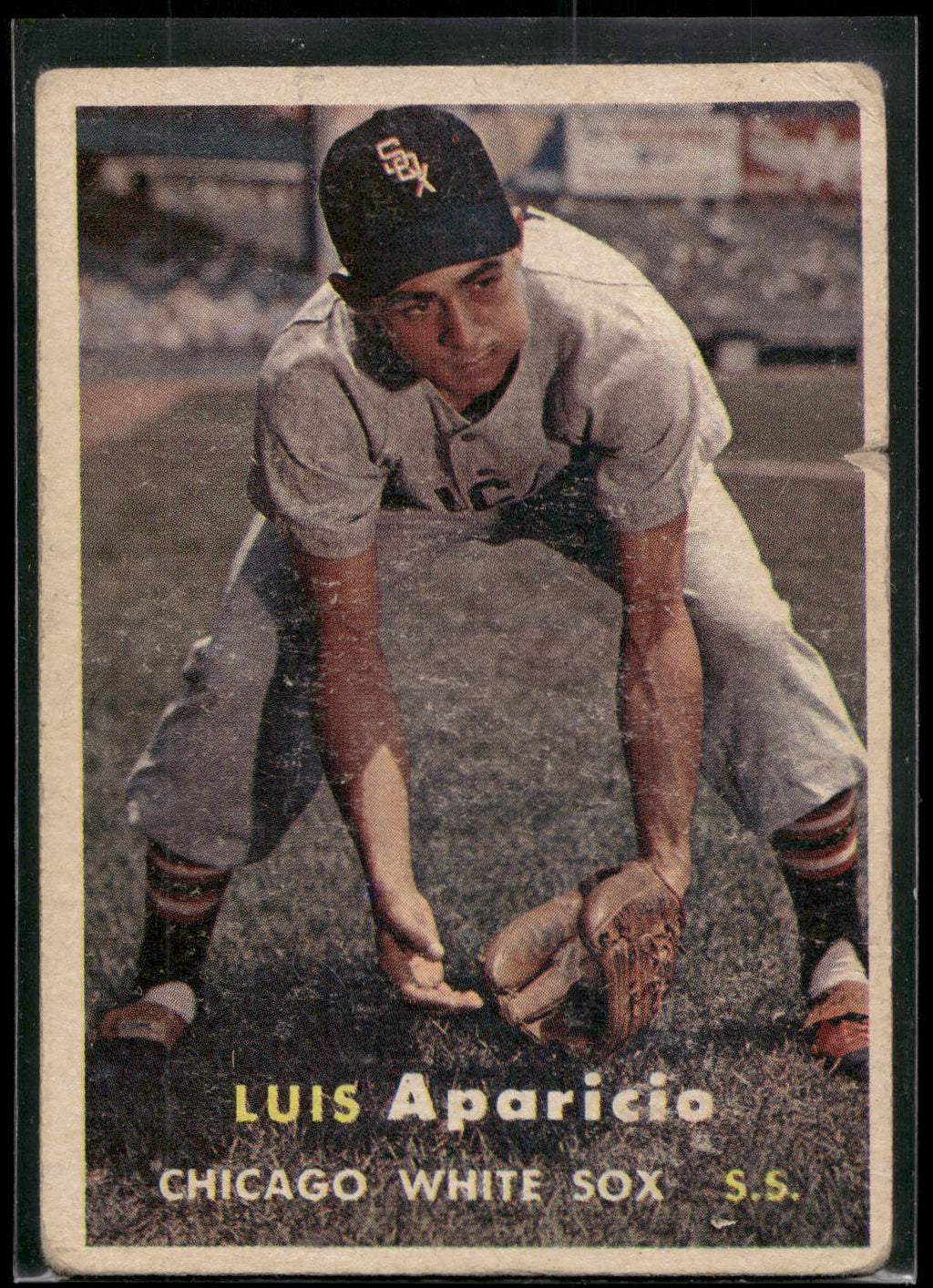 1957 Topps #7 Luis Aparicio
