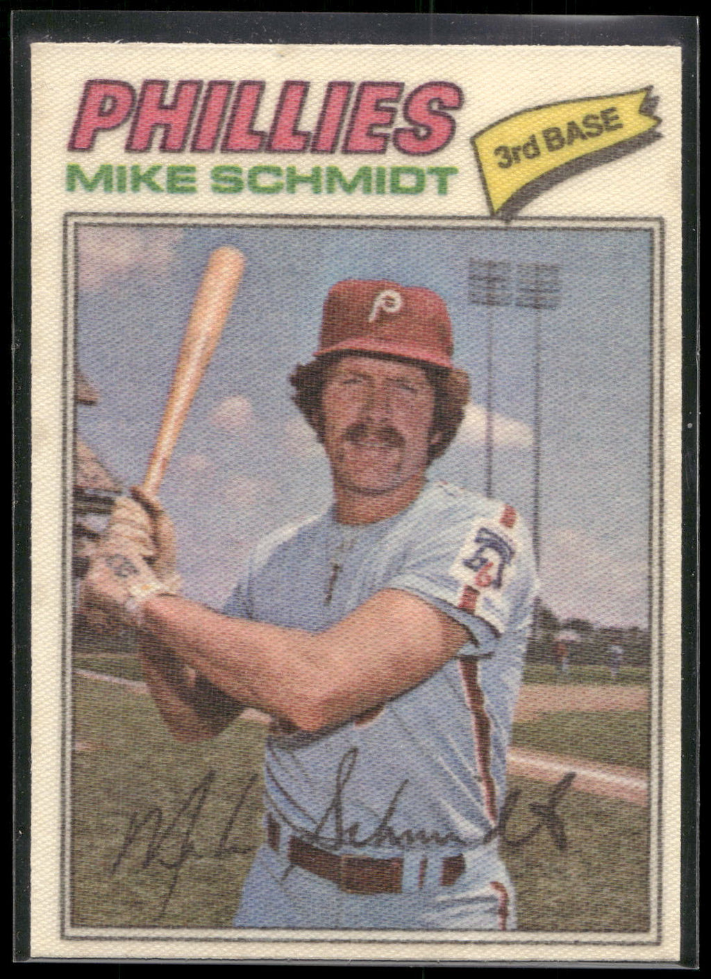 1977 Topps Cloth Stickers #41 Mike Schmidt