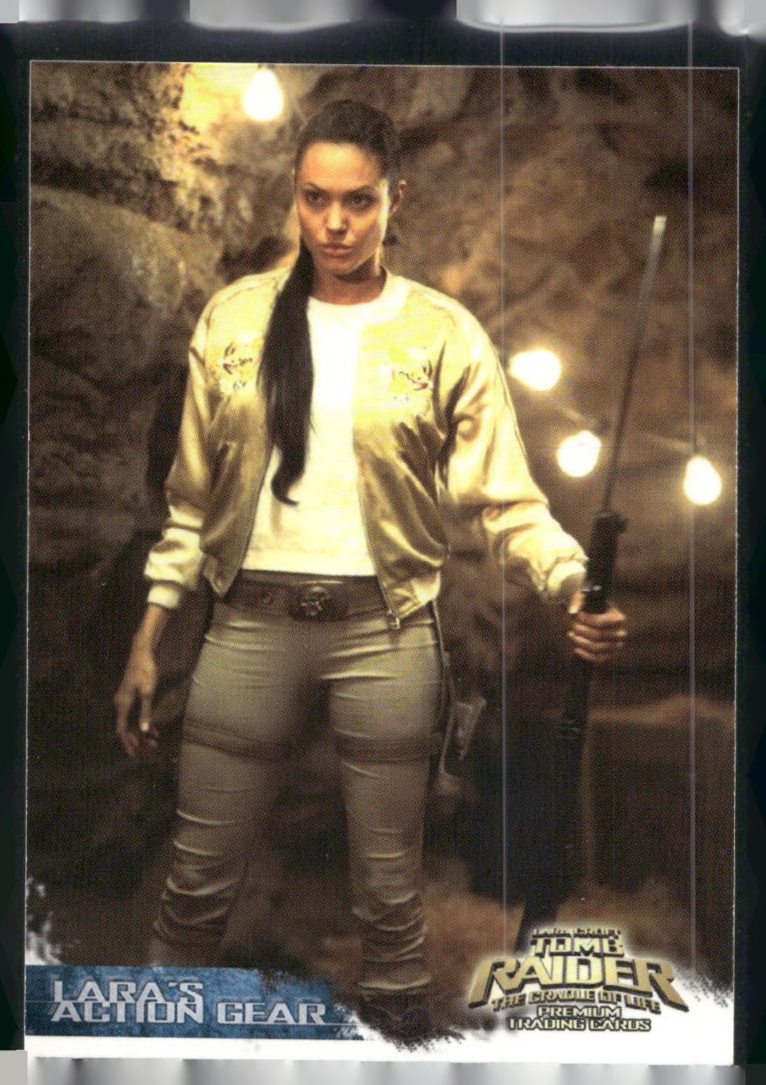 2003 Inkworks Tomb Raider: The Cradle of Life #68 Outfitted for Action