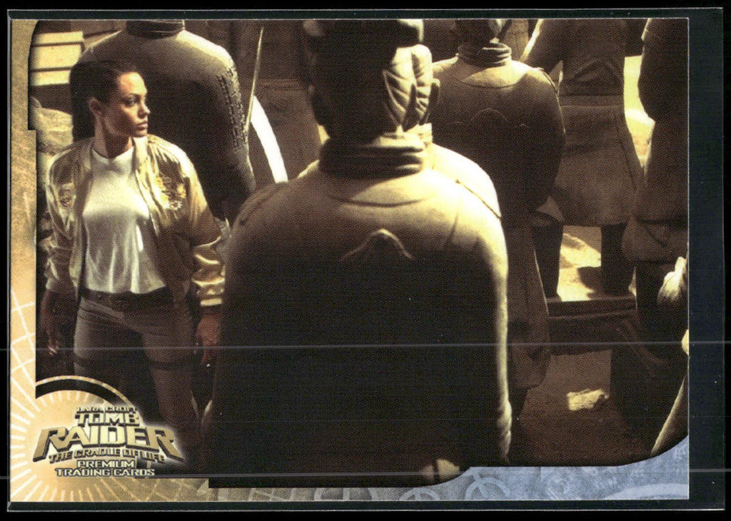 2003 Inkworks Tomb Raider: The Cradle of Life #34 Hiding and Seeking