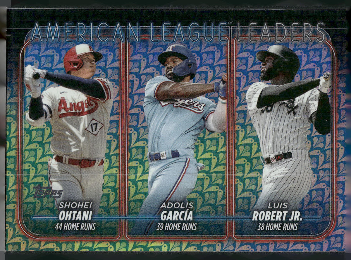 2024 Topps #179 Shohei Ohtani / Adolis García / Luis Robert Jr.) Holiday