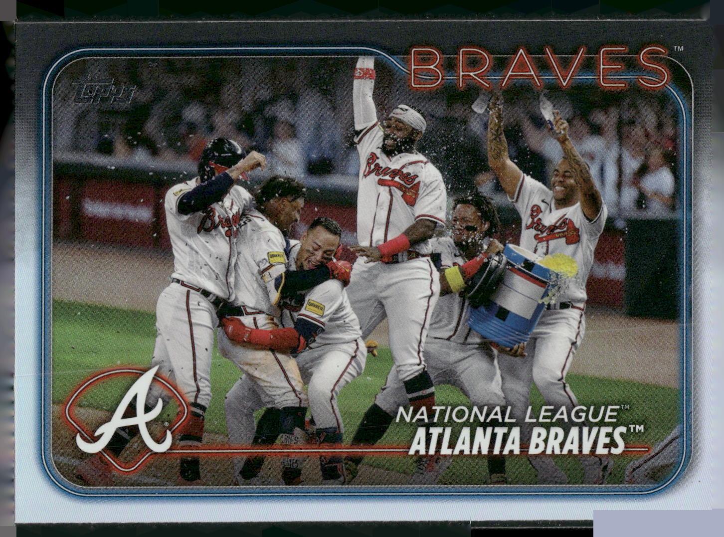 2024 Topps #154 Atlanta Braves Rainbow Foil