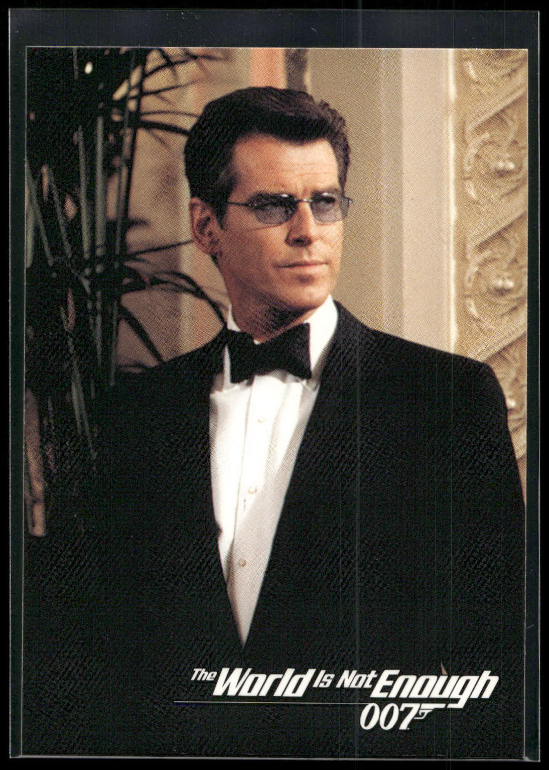 1999 Inkworks James Bond The World Is Not Enough #27 Spy with the X-Ray Eyes