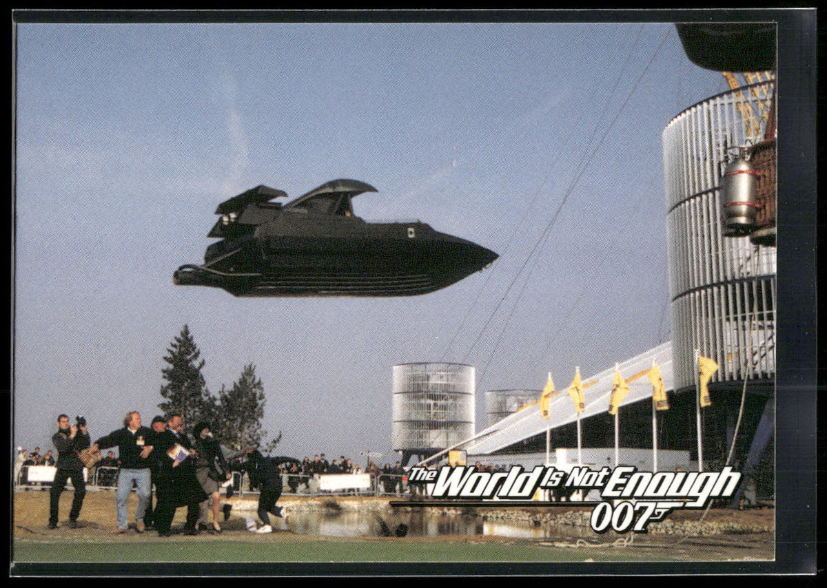 1999 Inkworks James Bond The World Is Not Enough #13 Skyrider Over London