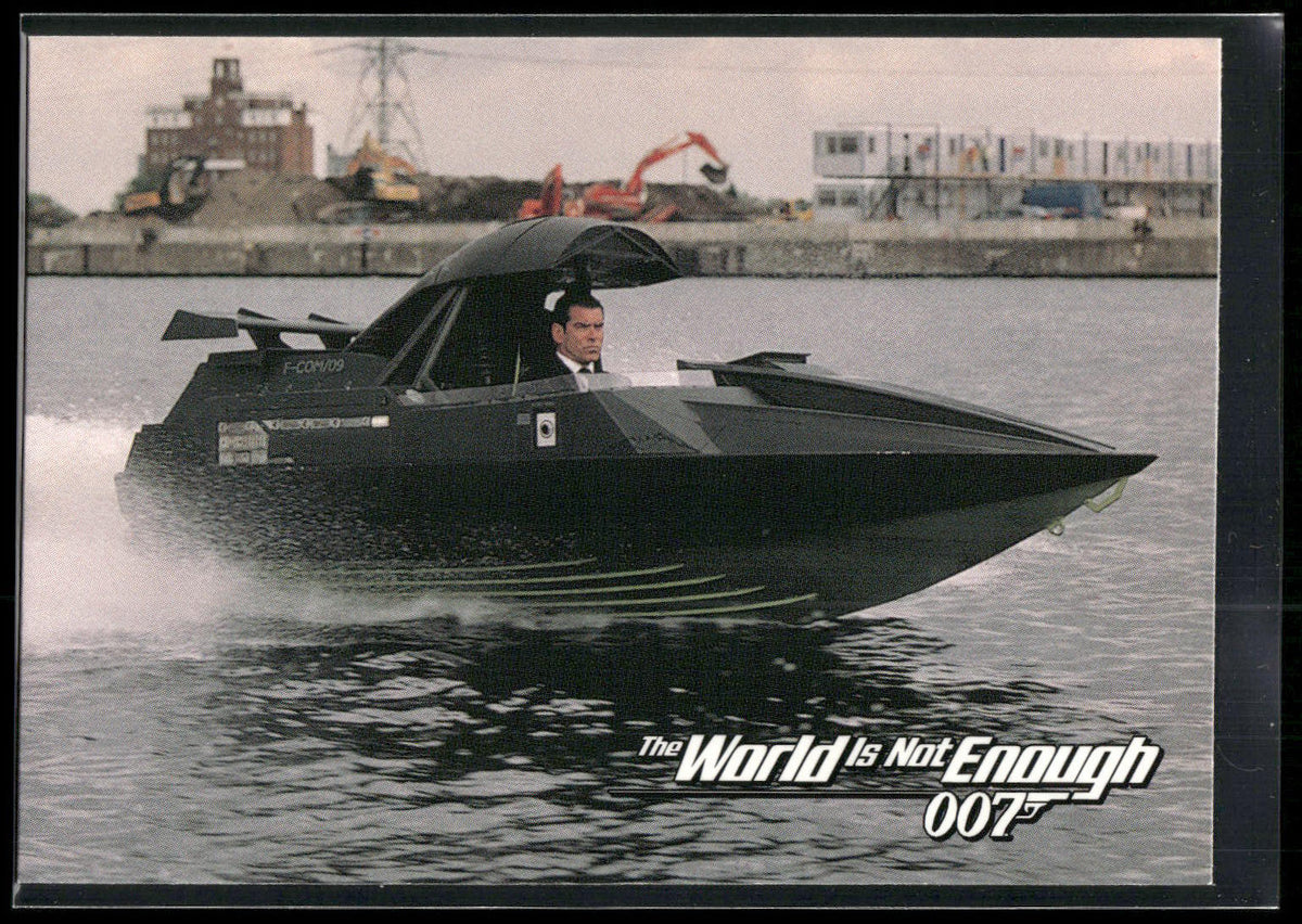 1999 Inkworks James Bond The World Is Not Enough #8 The Q-Boat in Action!