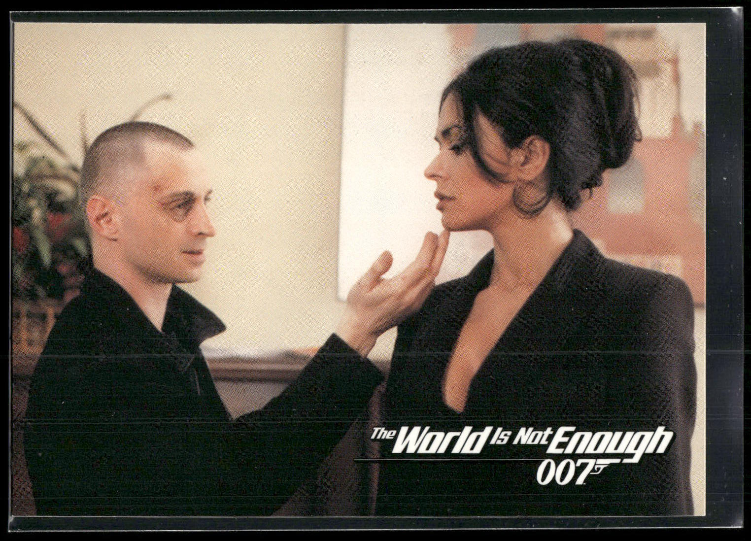 1999 Inkworks James Bond The World Is Not Enough #5 A Job Well Done