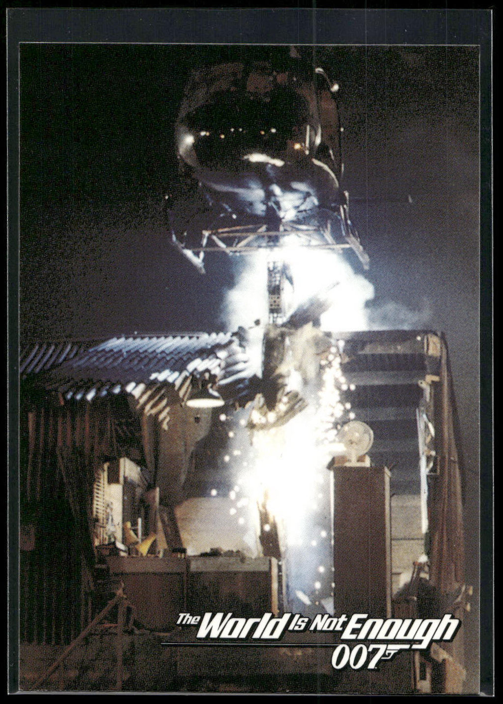 1999 Inkworks James Bond The World Is Not Enough #43 Blades of Death