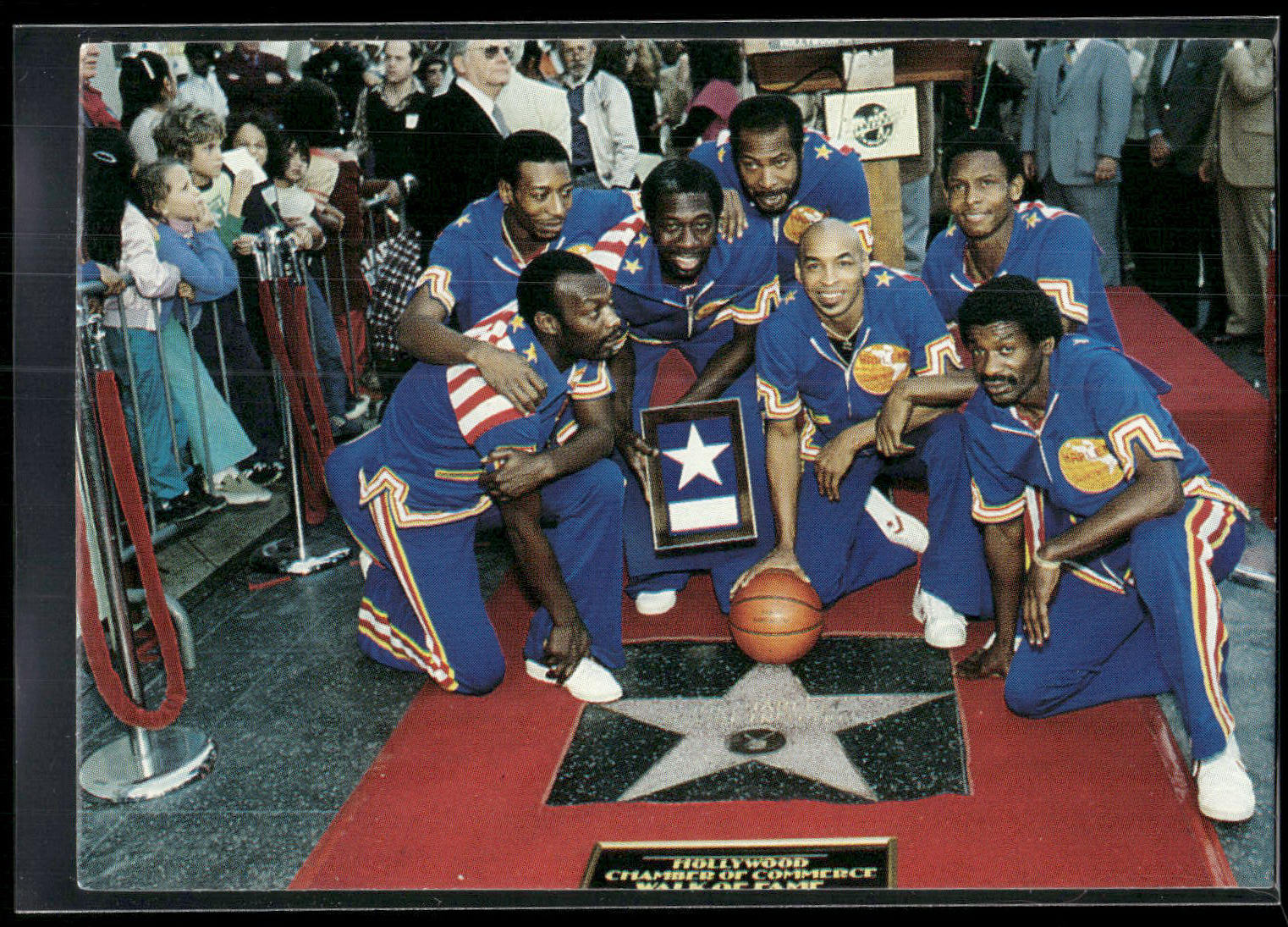 1992 Comic Images Harlem Globetrotters #20 Leaving Their Mark