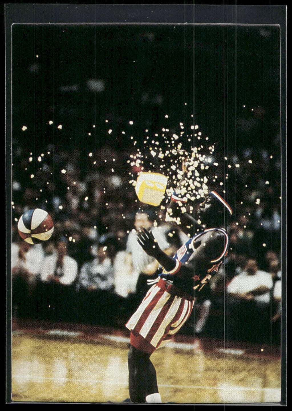 1992 Comic Images Harlem Globetrotters #68 A Blend of Old and New
