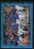 2024 Topps #557 New York Mets Blue Holofoil #/999