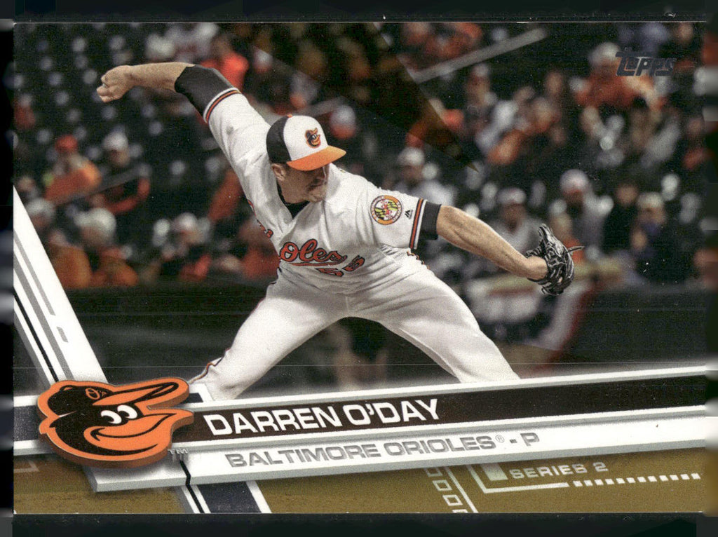 2017 Topps #417 Darren O'Day Gold #/2017