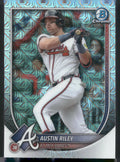 2025 Bowman #25 Austin Riley Chrome Mojo Refractor