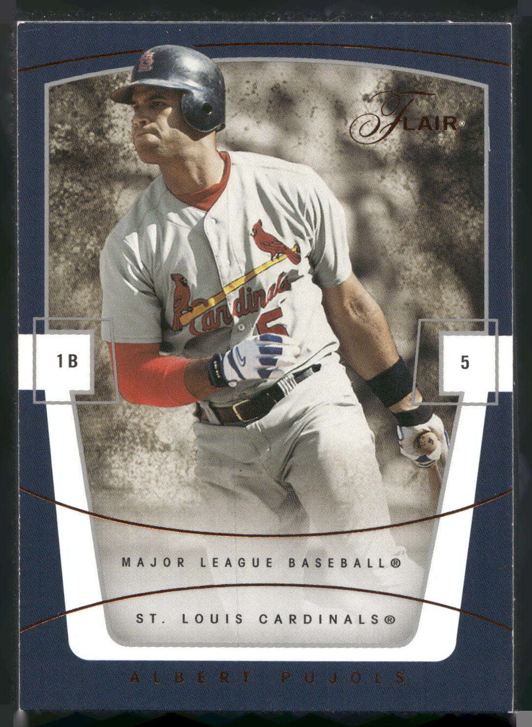 2004 Flair #15 Albert Pujols