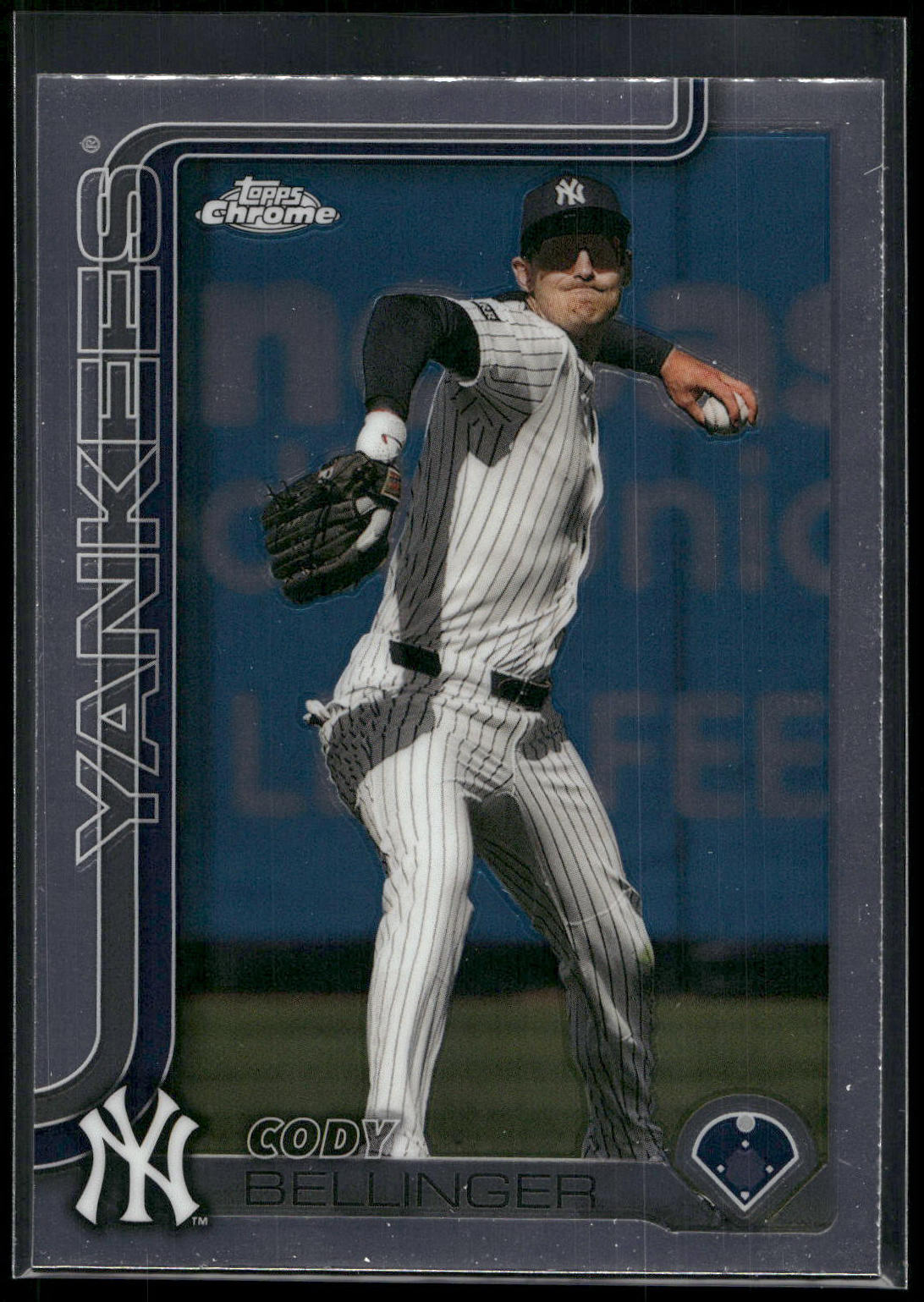 2025 Topps Chrome #83 Cody Bellinger