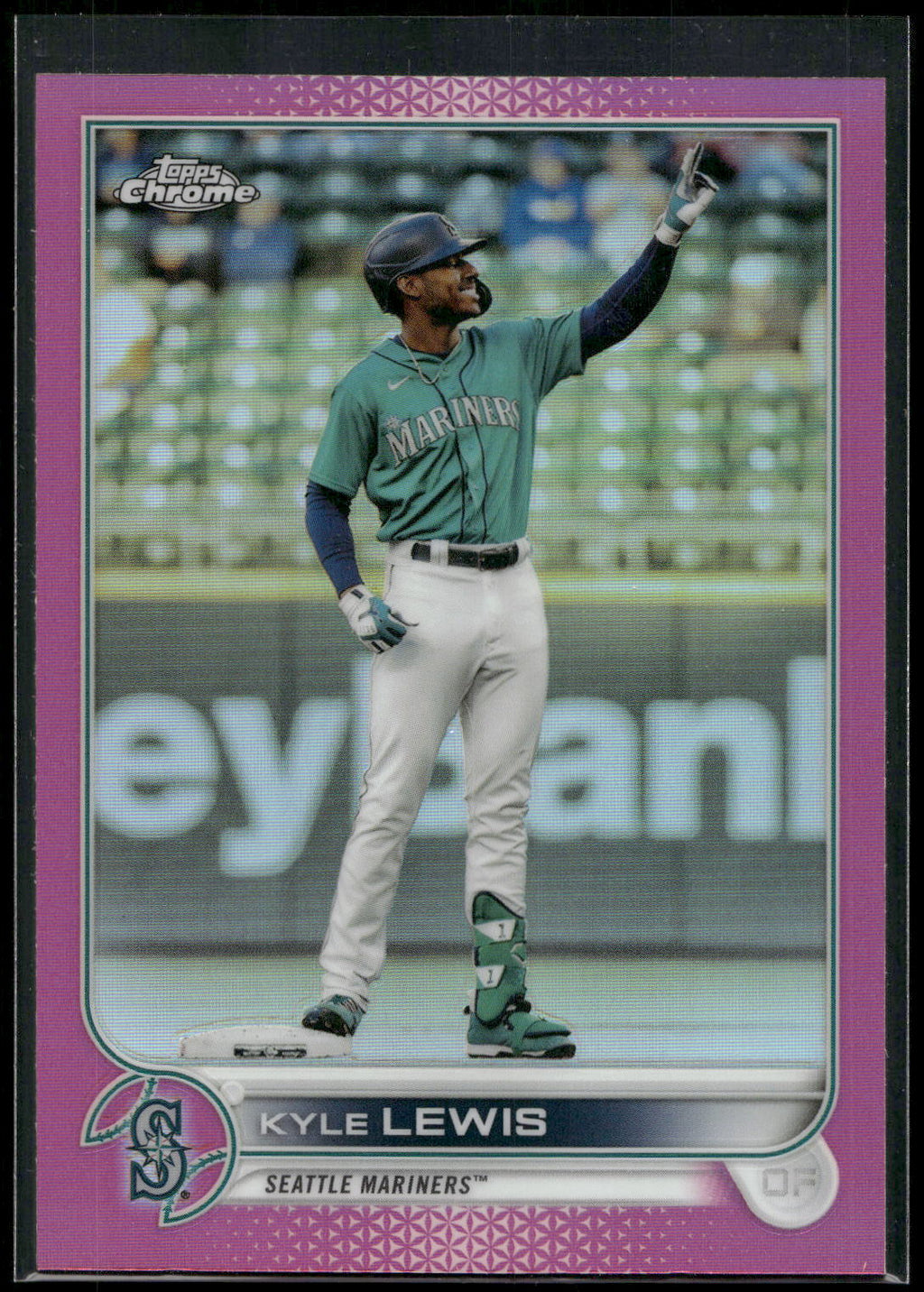 2022 Topps Chrome #102 Kyle Lewis Pink Refractor