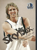 2003-04 SkyBox Autographics #21 Dirk Nowitzki