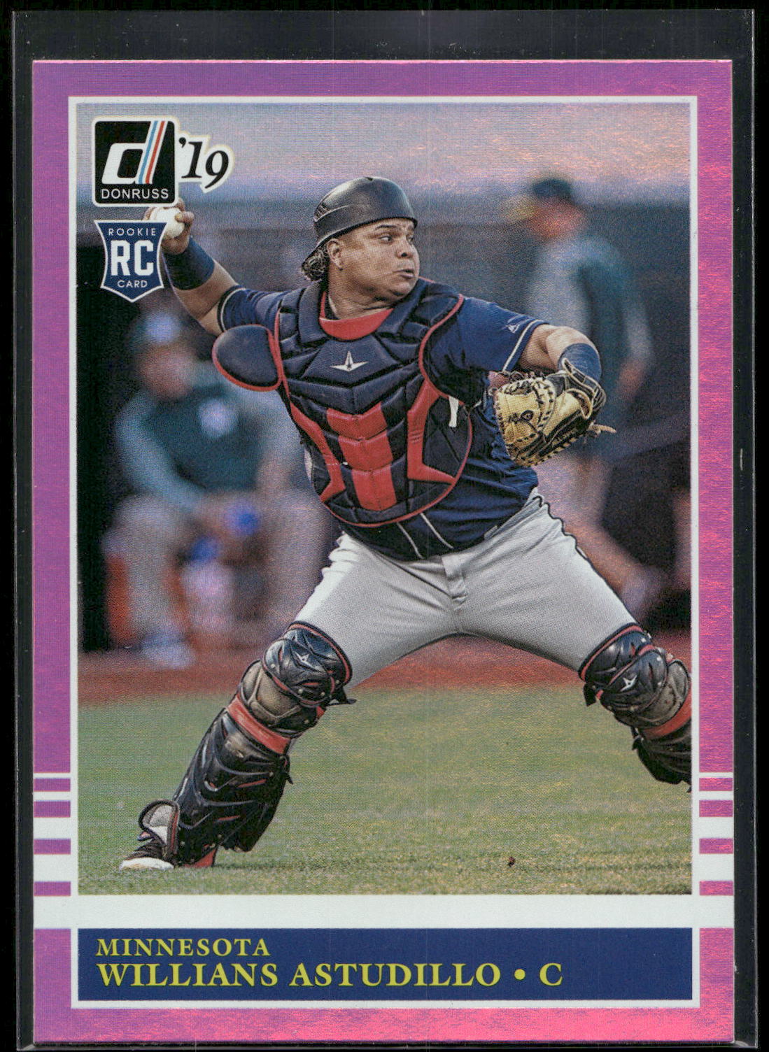 2019 Donruss #241 Willians Astudillo Holo Pink