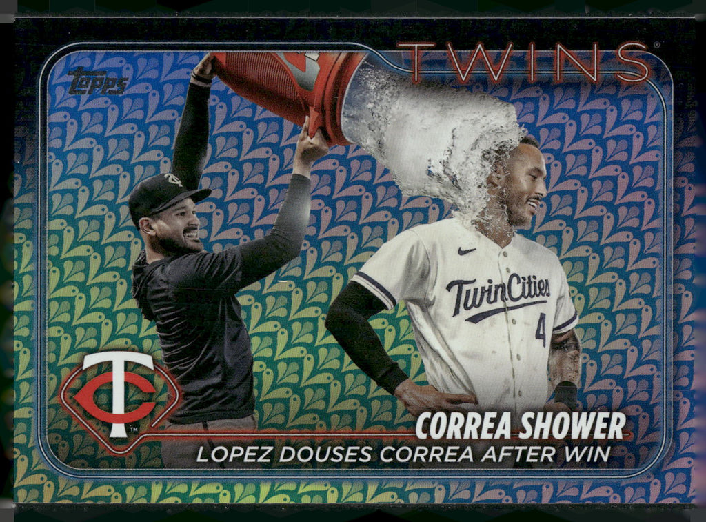 2024 Topps #155 Correa Shower: López Douses Correa After Win Holiday