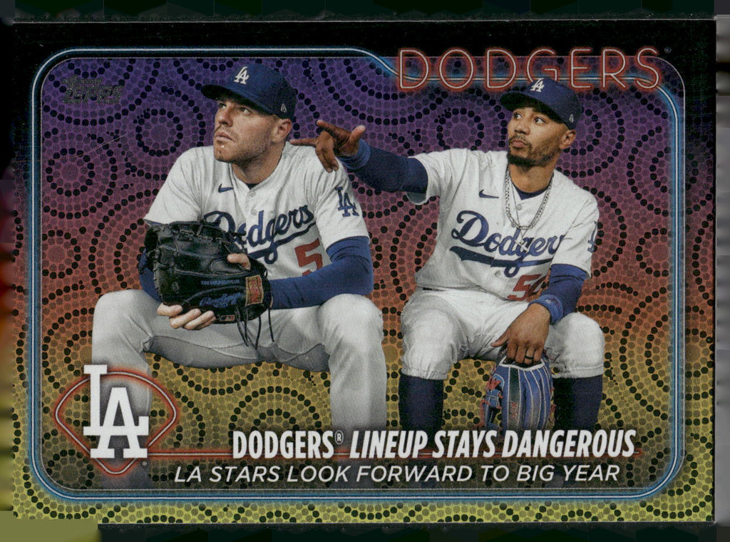 2024 Topps #401 (Freddie Freeman / Mookie Betts) Holiday
