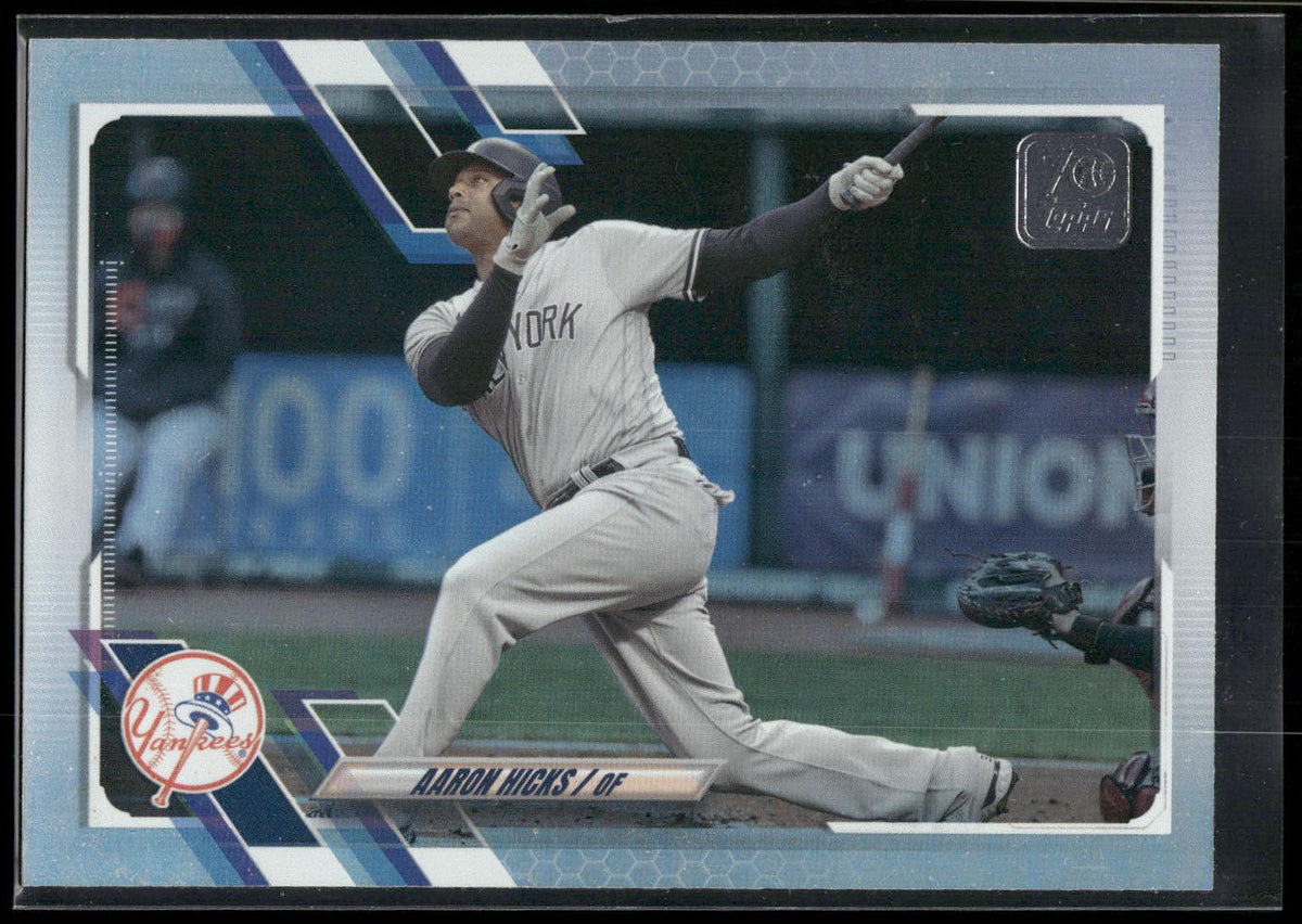 2021 Topps Update #US329 Aaron Hicks Rainbow Foil