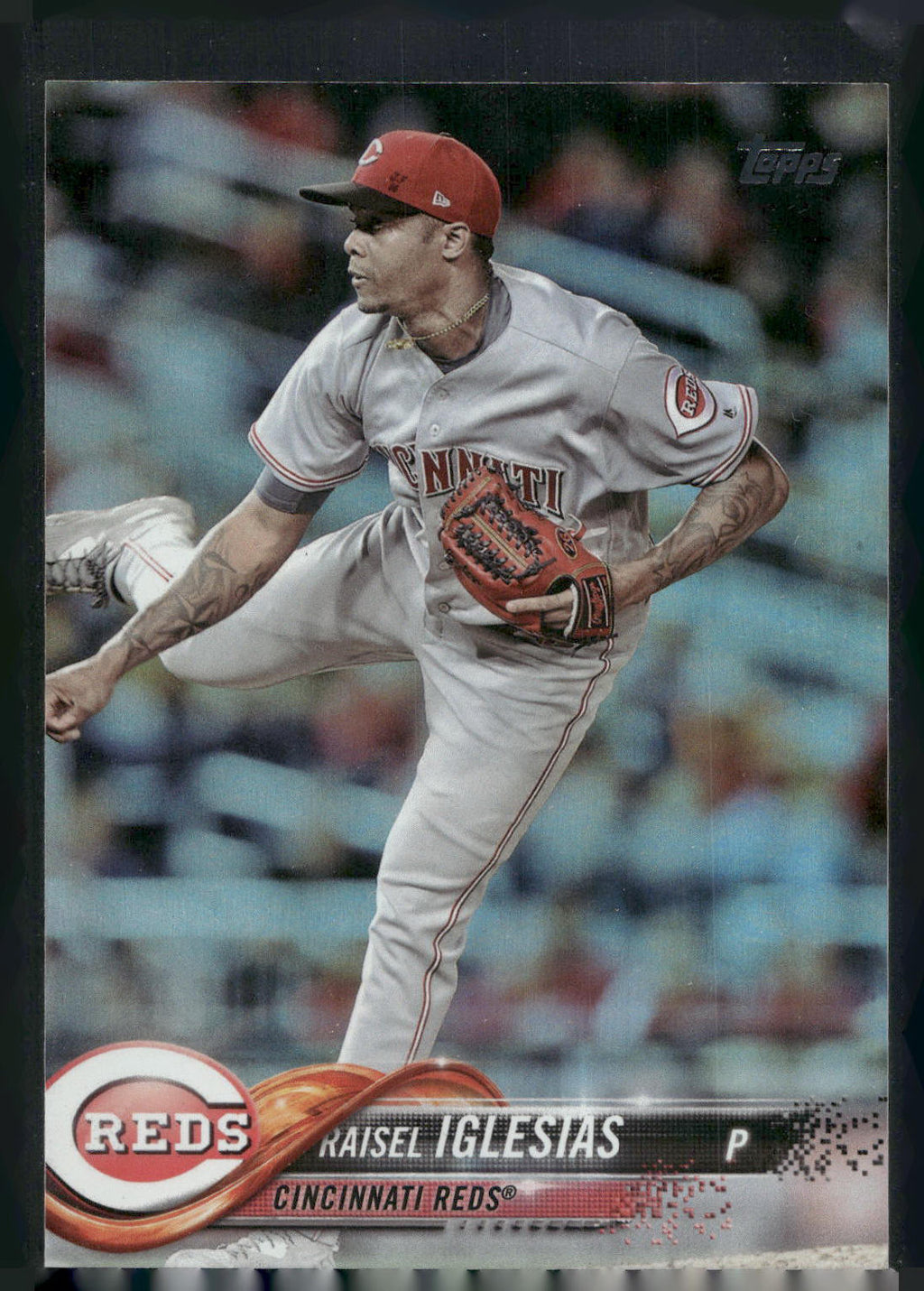 2018 Topps #55 Raisel Iglesias Rainbow Foil