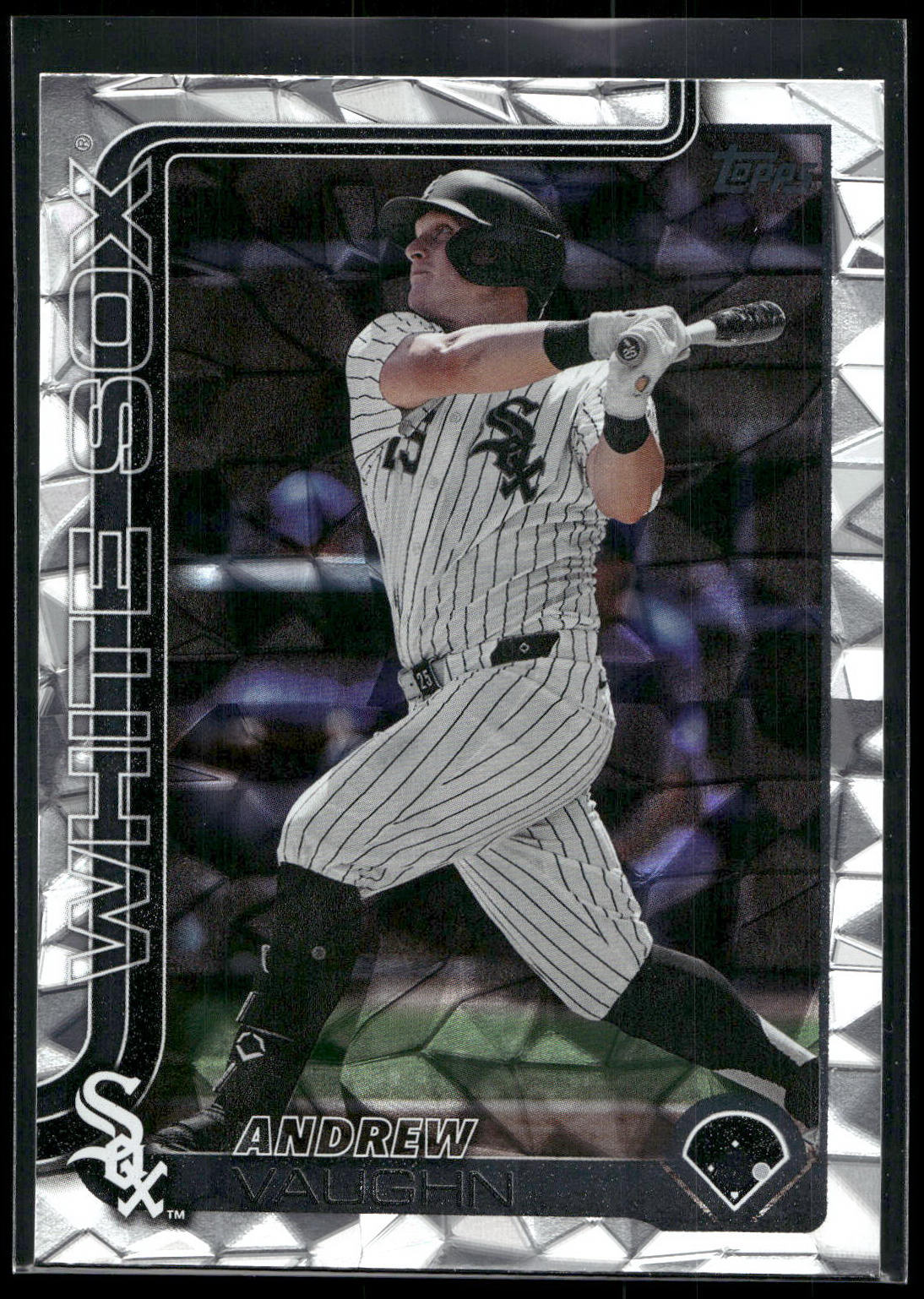 2025 Topps #121 Andrew Vaughn Diamante Foil