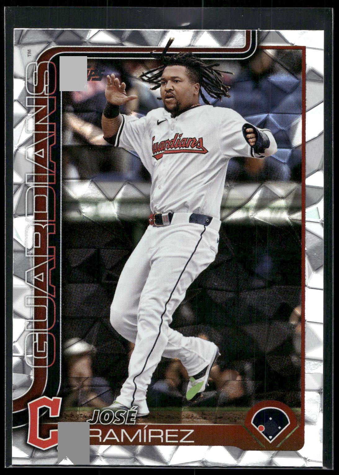 2025 Topps #77 José Ramírez Diamante Foil