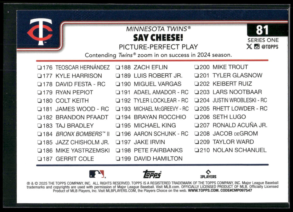 2025 Topps #81 Say Cheese! Picture-Perfect Play Diamante Foil
