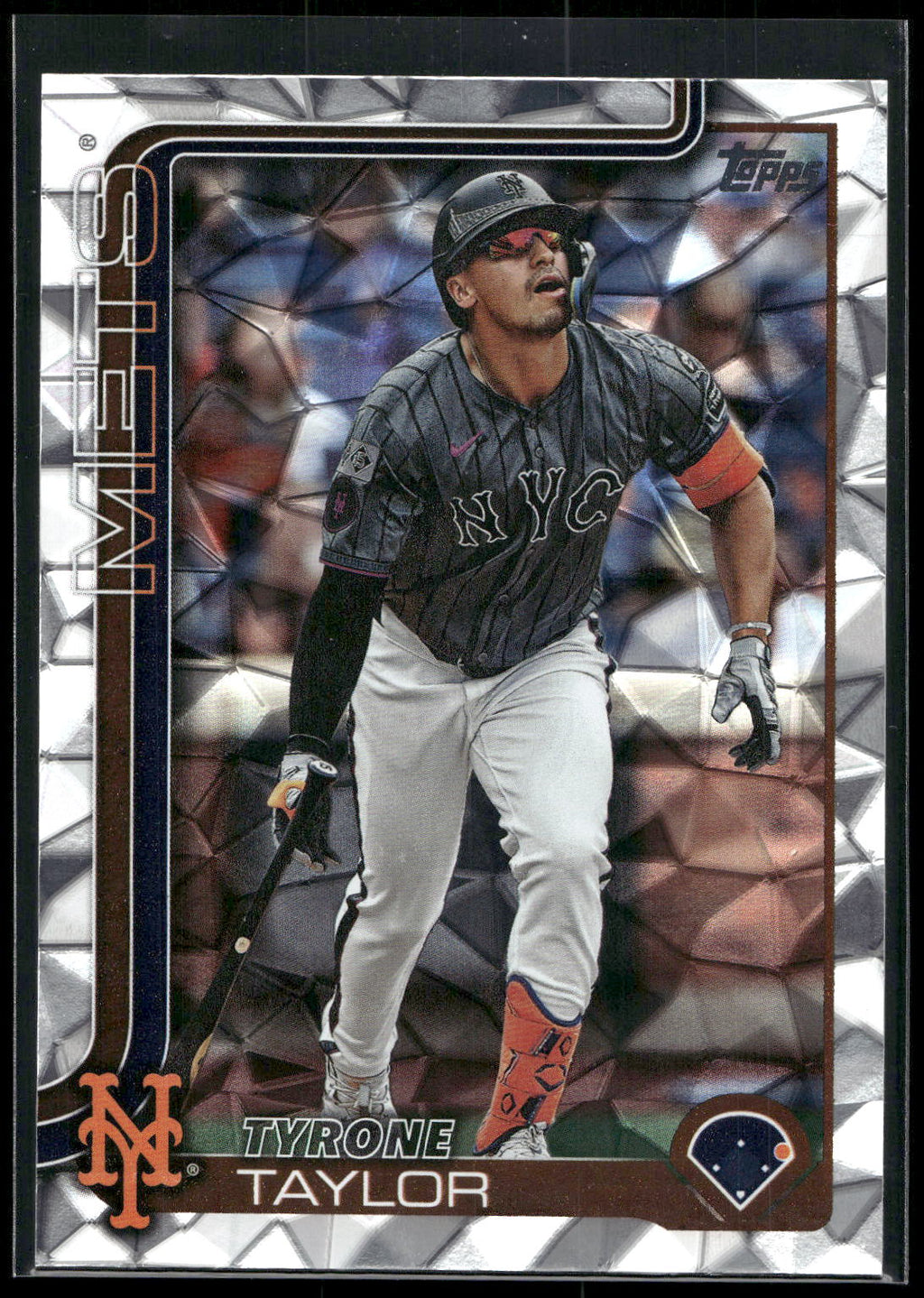 2025 Topps #225 Tyrone Taylor Diamante Foil