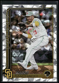 2025 Topps #215 Manny Machado Diamante Foil