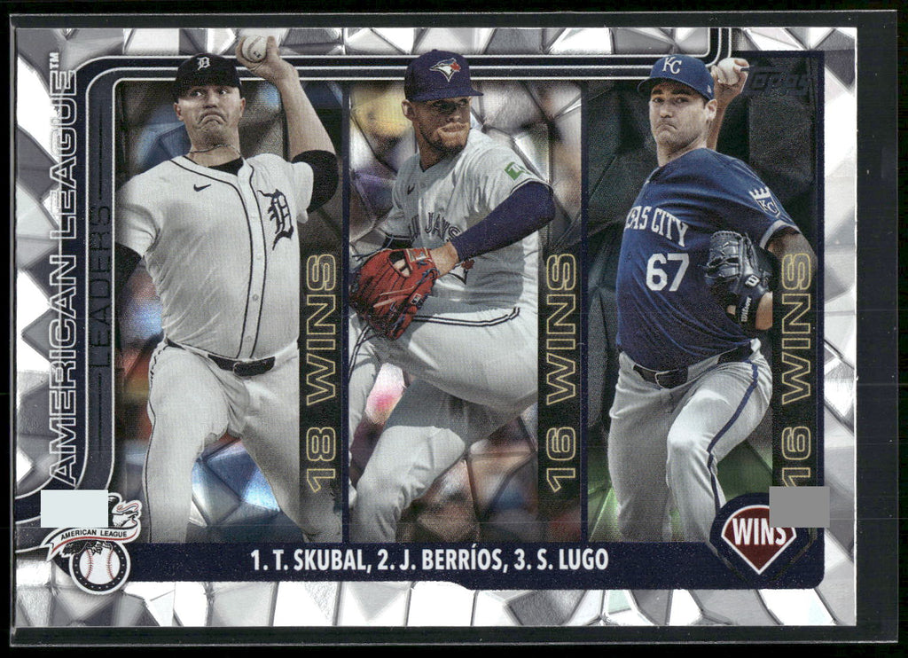 2025 Topps #151 (Tarik Skubal / José Berríos / Seth Lugo) Diamante Foil