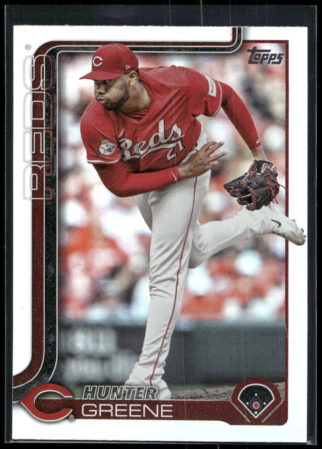 2025 Topps #216 Hunter Greene Rainbow Foil