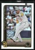 2025 Topps #215 Manny Machado Rainbow Foil