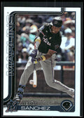 2025 Topps #157 Jesús Sánchez Rainbow Foil