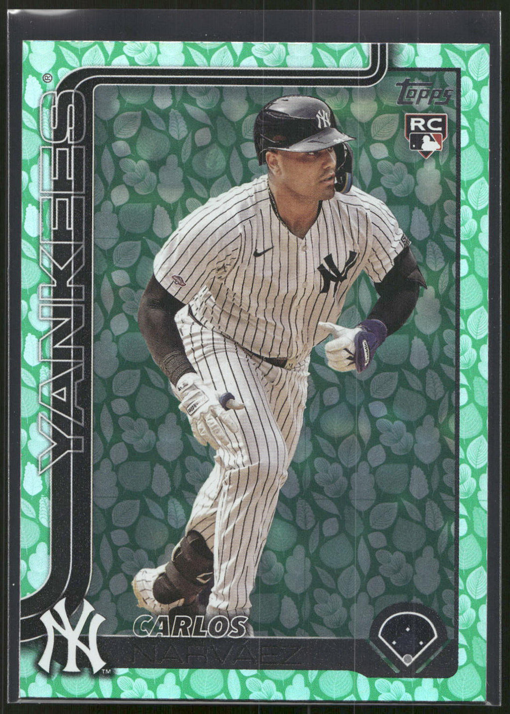2025 Topps #115 Carlos Narvaez Holiday