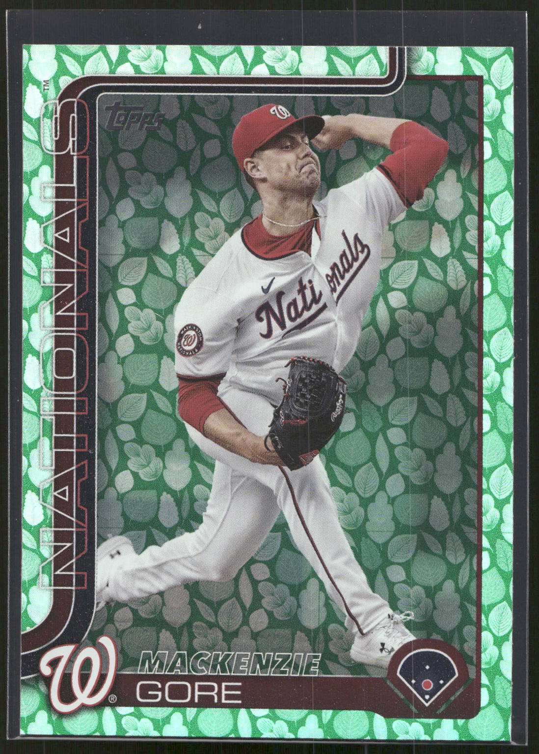 2025 Topps #334 MacKenzie Gore Holiday