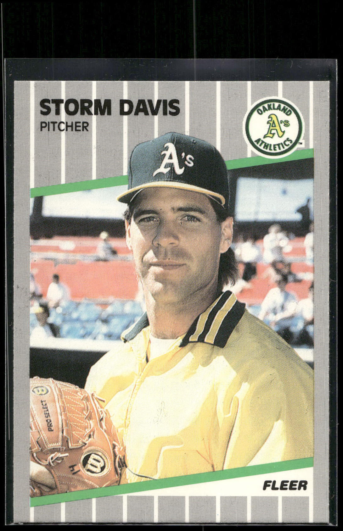 1989 Fleer #6 Storm Davis