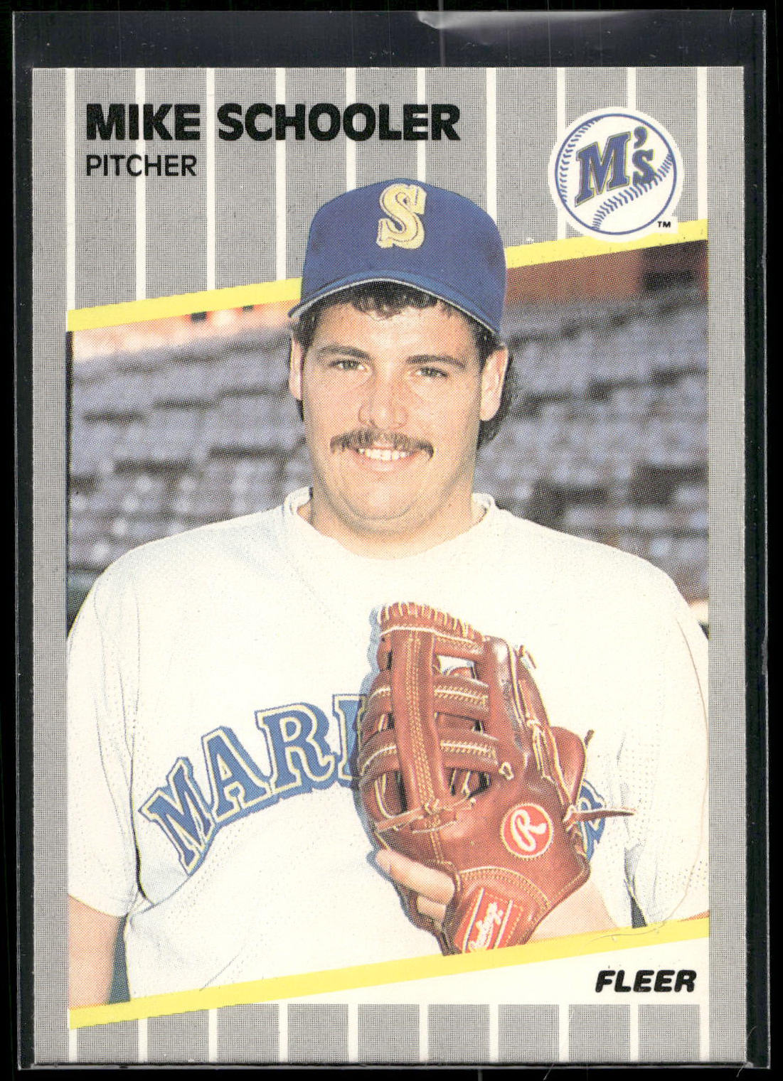 1989 Fleer #559 Mike Schooler