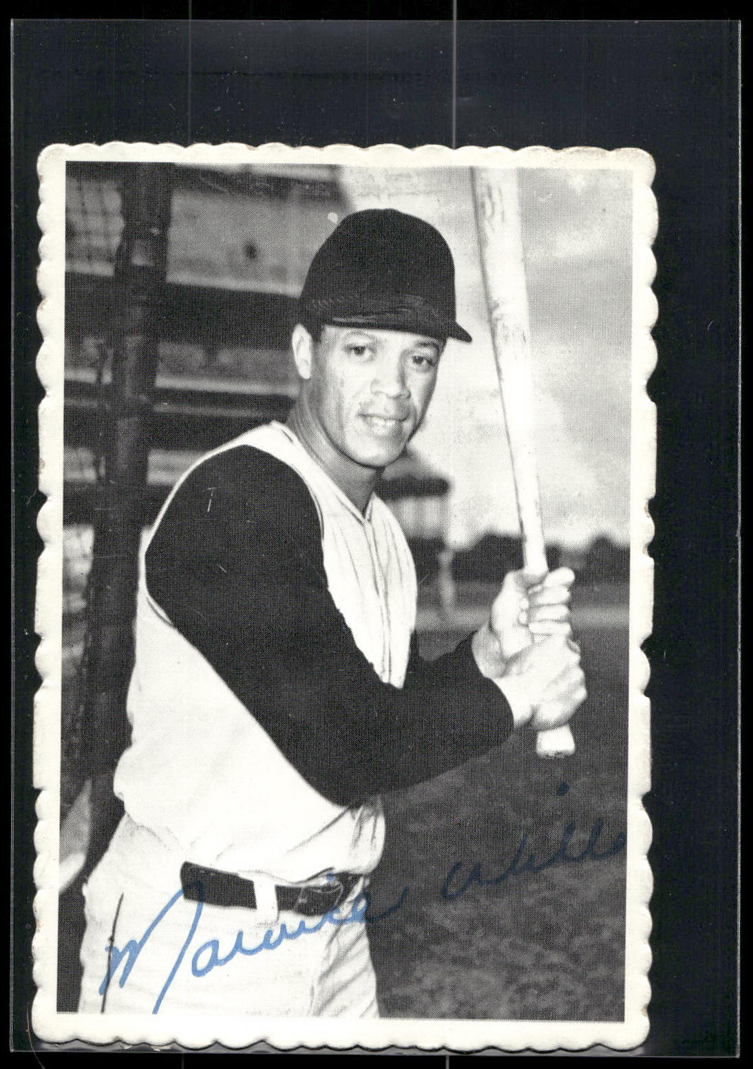 1969 Topps #24 Maury Wills Deckle