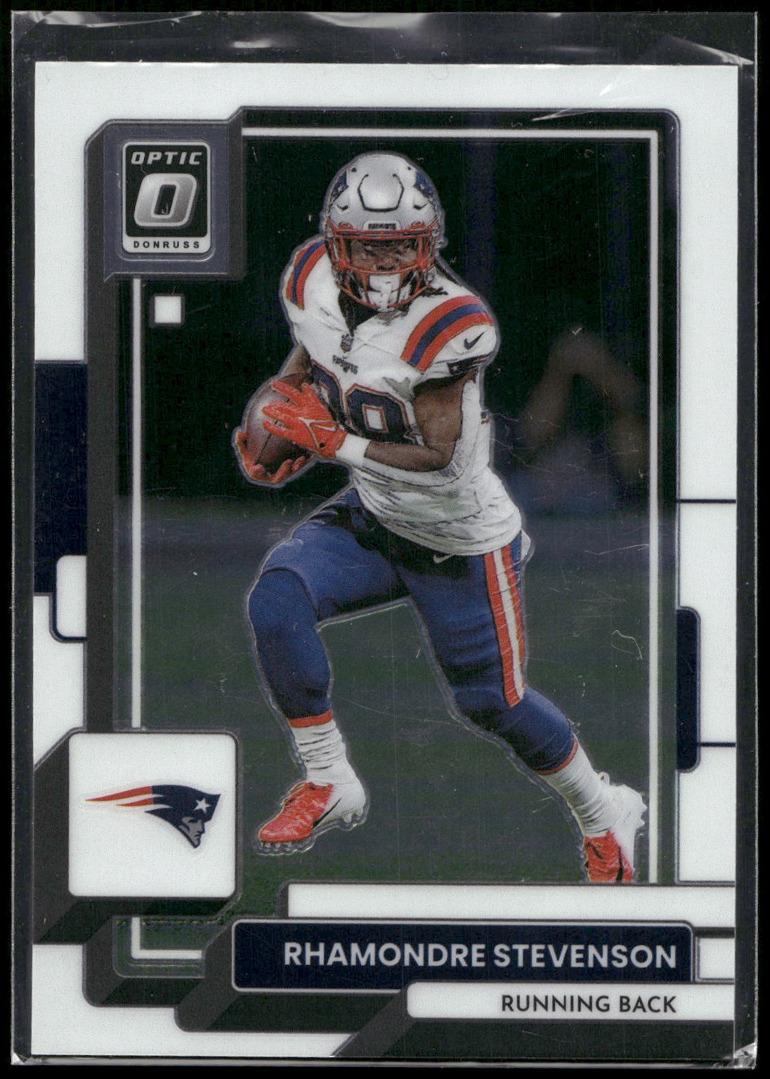 2022 Donruss Optic #135 Rhamondre Stevenson