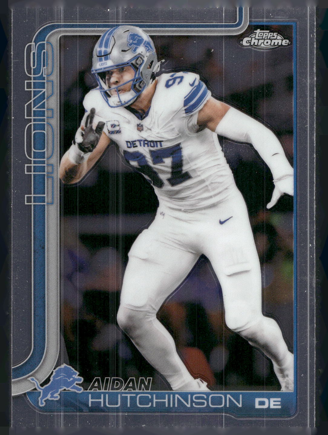 2025 Topps Chrome #104 Aidan Hutchinson