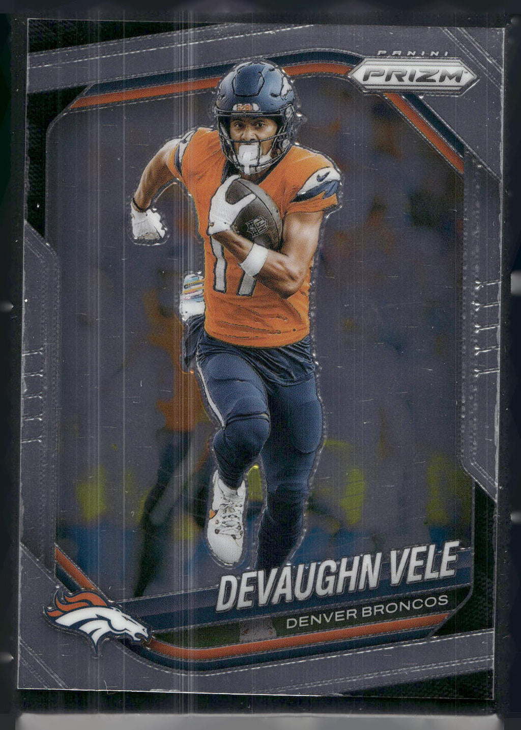 2025 Panini Prizm #54 Devaughn Vele