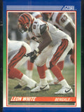 1990 Score #32 Leon White