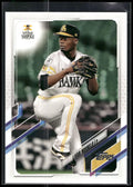 2021 Topps NPB #81 Livan Moinelo
